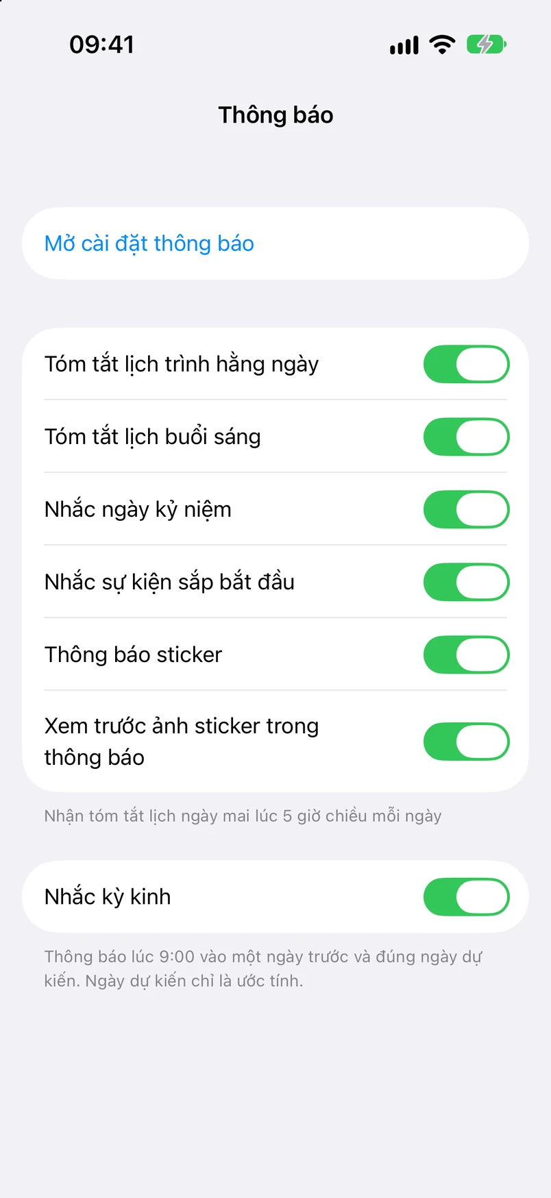 Cài đặt thông báo: tóm tắt lịch hằng ngày, tóm tắt buổi sáng, nhắc ngày kỷ niệm, thông báo bắt đầu sự kiện, thông báo nhãn dán và nhắc kỳ kinh